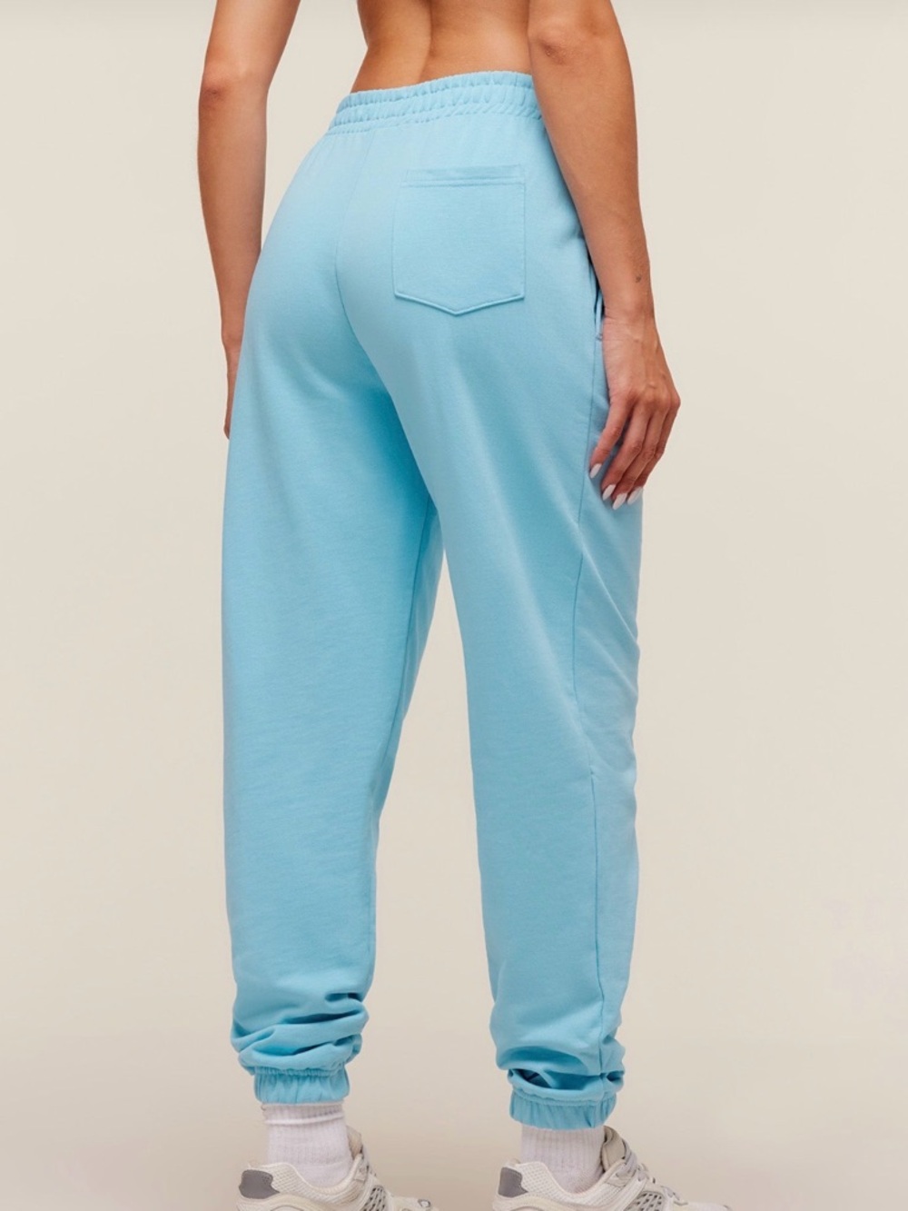 GymShark Collegiate Graphic Joggers Athletic Light Blue - Picture 3 of 5